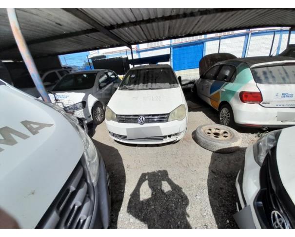 Foto de RIO DAS OSTRAS/RJ - VW POLO SEDAN 2.0 COMFOR
