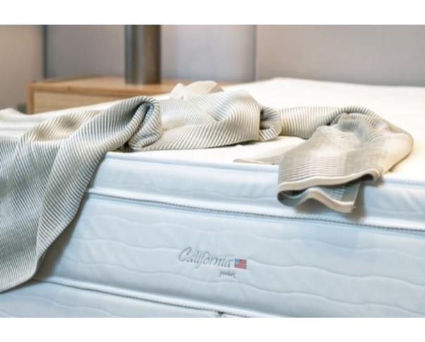 Foto de ITAÚNA/MG - COLCHÃO CALIFORNIA POCKET SUED BRANCO 138X188X32CM - MA11211