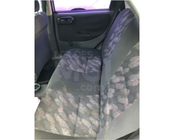 Foto de DIVINÓPOLIS/MG- CHEVROLET CORSA HATCH 2002/2002- PA13296