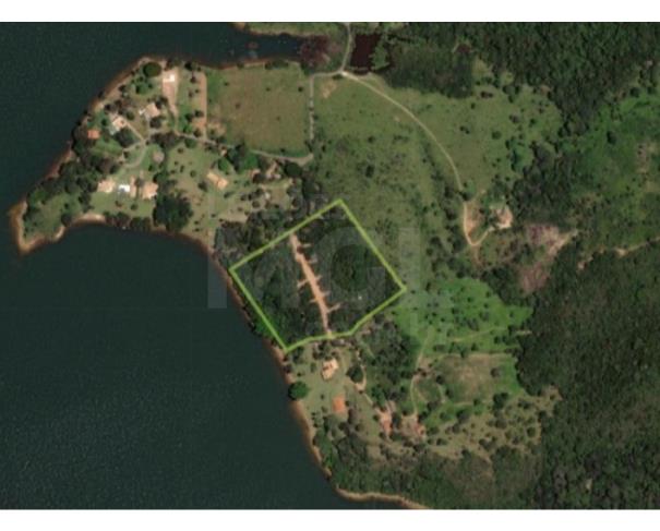 Foto de ITAÚNA/MG — Chácara com 2.158,88m² na Barragem do Benfica 