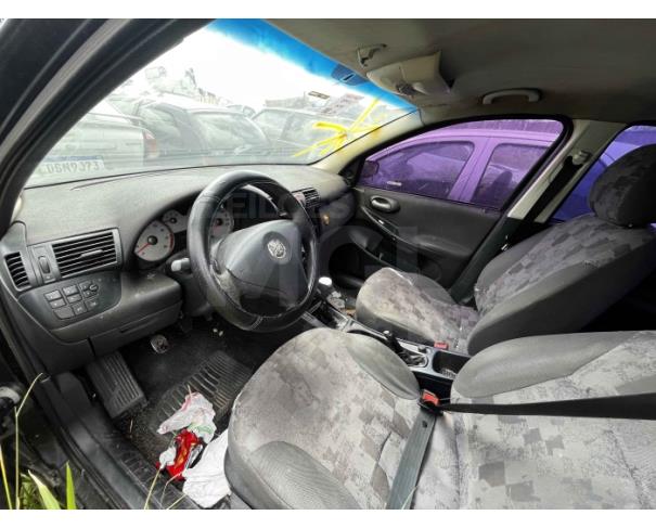 Foto de JUNDIAÍ/SP-VEÍCULO CONSERVADO-FIAT/STILO-2002/2003