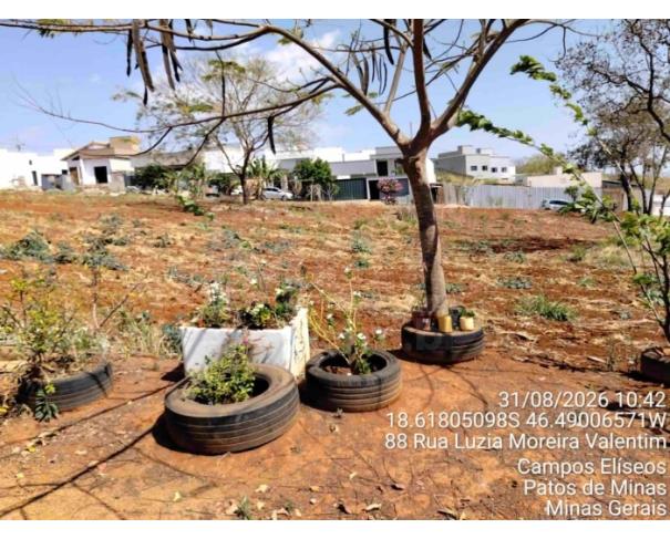 Foto de PATOS DE MINAS/MG - Lote urbano com área de 4.244,62 m², localizado no bairro Campos Elíseos 
