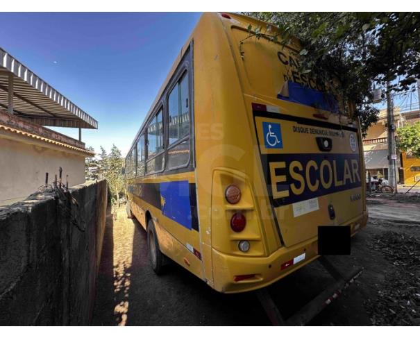 Foto de PIRAPETINGA/MG - Ônibus Iveco/ Granclass 150S21E, 2016/2017, DIESEL 