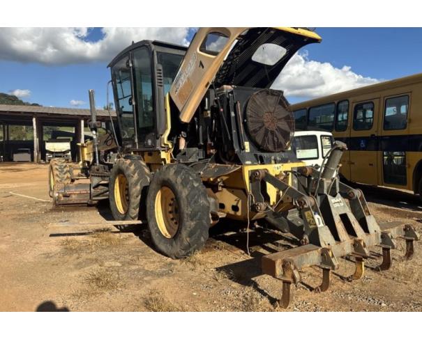 Foto de ERVÁLIA/MG- Motoniveladora New Holland, modelo RG140B