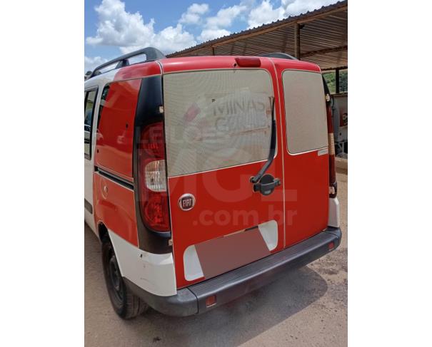 Foto de PIEDADE DOS GERAIS/MG- Fiat Doblo Essence 7L E, ano/modelo 2017/2017
