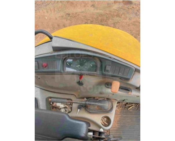 Foto de GUAIMBÊ/SP - Retroescavadeira New Holland, modelo LB90, Série 082110