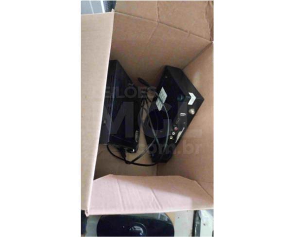 Foto de CONCEIÇÃO DOS OUROS/MG - Lote composto por Eletroeletrônicos, Informática e Mobiliário Diversos