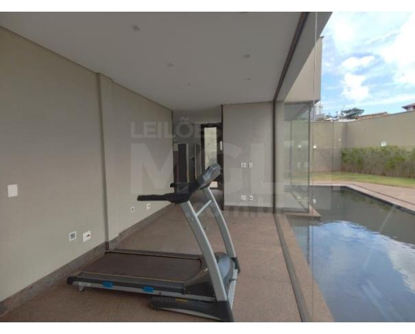 Foto de NOVA LIMA/MG – Casa com a área de 928,29m², situada em Alphaville Lagoa dos Ingleses Fase II