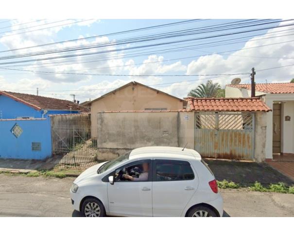 Foto de GUAXUPÉ/MG — Lote com 360,00m² com 2 casas geminadas no Jardim Três Rosas