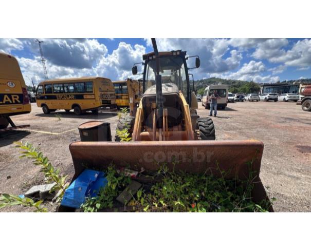 Foto de ITABIRITO/MG - Retroescavadeira Caterpillar 416E
