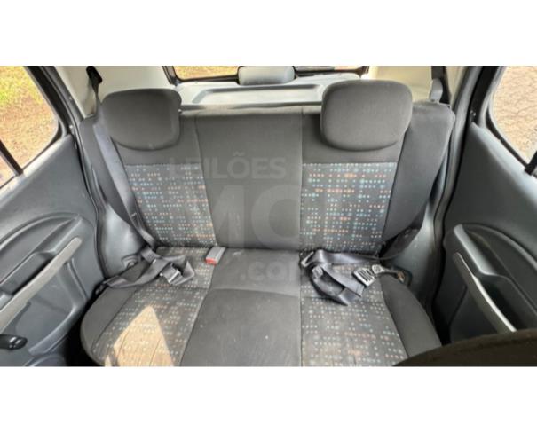 Foto de ITAÚNA/MG - FIAT/UNO VIVACE 1.0 ANO 2013/2014 - SC1136