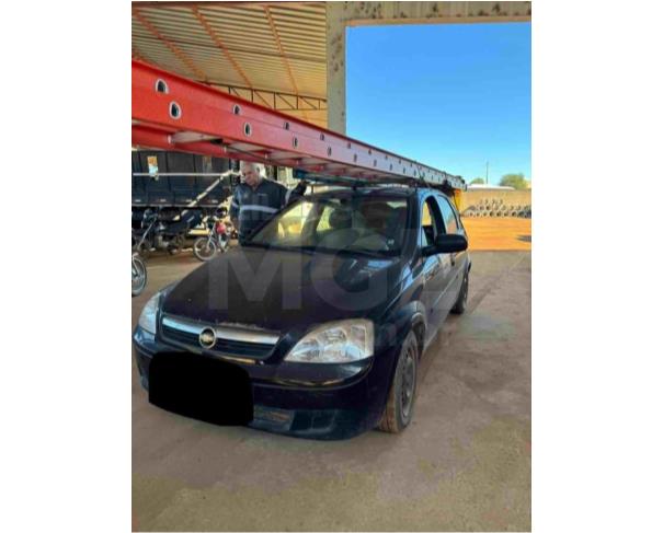 Foto de TEIXEIRÓPOLIS/GO - Chevrolet Corsa Hatch Max, 2010/2011, FLEX, PRETA 