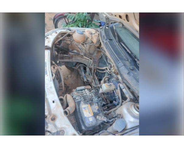 Foto de PORTEIRINHA/MG - VOLKSWAGEN Saveiro 1.6 CS 