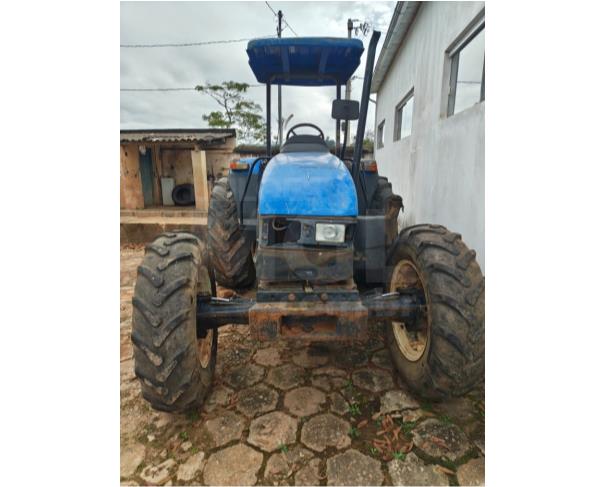 Foto de SERITINGA/MG - Trator Agrícola New Holland, modelo TL 75