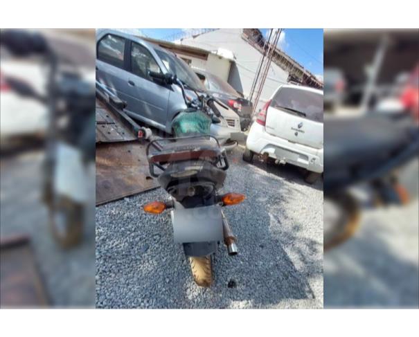 Foto de APARECIDA DE GOIÂNIA/GO - Motocicleta HONDA CG 150 - PARA RETIRADA DE PEÇAS - MOTOR INSERVÍVEL