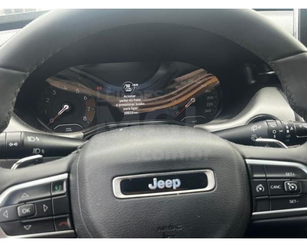 Foto de ITAÚNA/MG- JEEP COMPASS LONG TF 2024/2024- PA12848