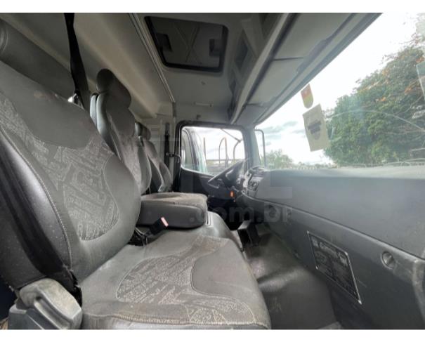 Foto de RIO DE JANEIRO/RJ- VTNE CAMINHÃO EMP GE ATEGO 1725/42 5T 4X4 MERCEDES-BENZ