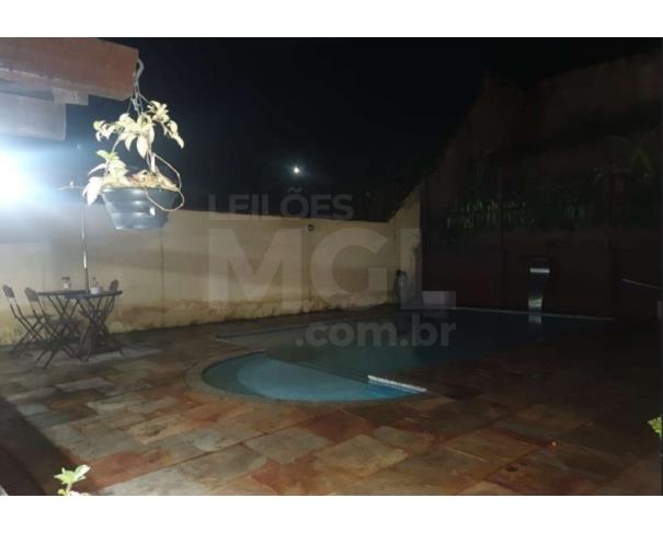 Foto de OURO PRETO/MG — Casa estilo colonial com piscina na Vila Samarco "Residencial Antônio Pereira" 