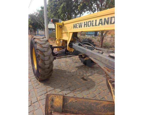 Foto de VIEIRAS/MG - Motoniveladora New Holland, modelo RG140B