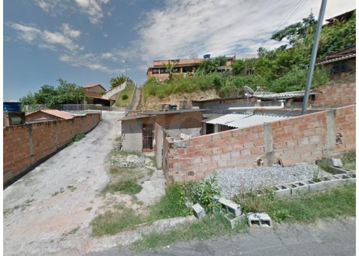 Imagem do imóvel ESMERALDAS/MG - Casa com 2 quartos e garagem no Centro ESMERALDAS/MG - Casa com 2 quartos e garagem no Centro