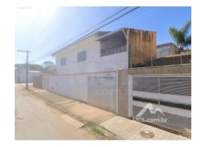 Imagem do imóvel ALFENAS/MG — Casa com 2 pavimentos no Bairro Jardim Aeroporto IMÓVEIS | MG | PR | SP | MA | GO | DF