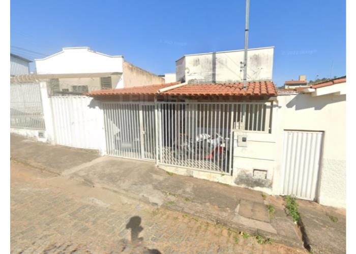 Imagem do imóvel CAMPO BELO/MG — Casa com 2 quartos e garagem no Bairro São Luiz IMÓVEIS | 06/06