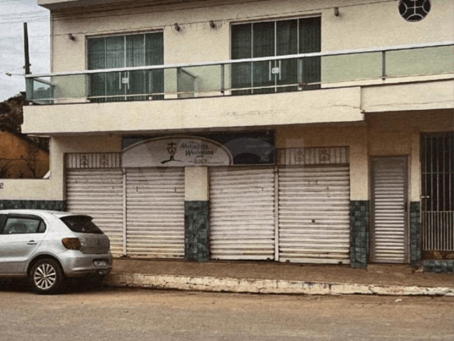 DONA EUZEBIA/MG - APARTAMENTO COM ÁREA CONSTRUÍDA DE 97M2 NO CENTRO LEILÃO EXTRAJUDICIAL DE IMÓVEIS, localizado em Dona Euzébia - MG, bairro Centro