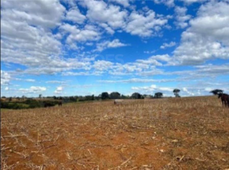 LAGOA FORMOSA/MG-TERRENO EM "FAZENDA CARRANCAS" EXTRAJUDICIAL DE IMÓVEIS, localizado em Lagoa Formosa - MG