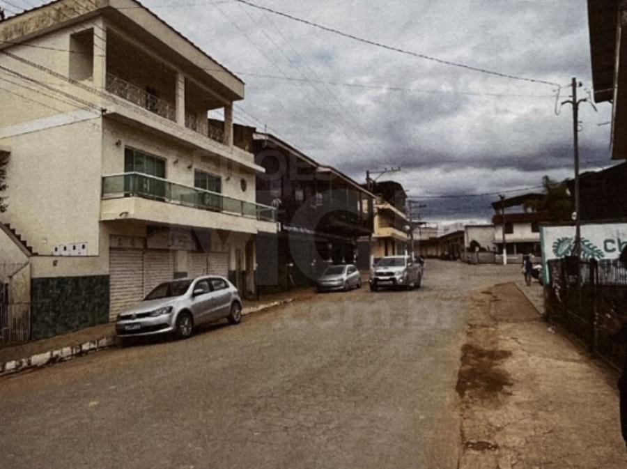 DONA EUZEBIA/MG - APARTAMENTO COM ÁREA CONSTRUÍDA DE 97M2 NO CENTRO LEILÃO EXTRAJUDICIAL DE IMÓVEIS, localizado em Dona Euzébia - MG, bairro Centro
