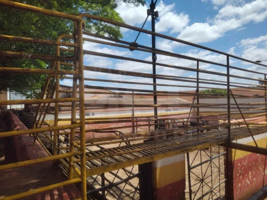 ALFENAS/MG - Frigorífico com terreno de 11.428,00m² no Córrego do Pântano IMÓVEIS | MG, localizado em Alfenas - MG