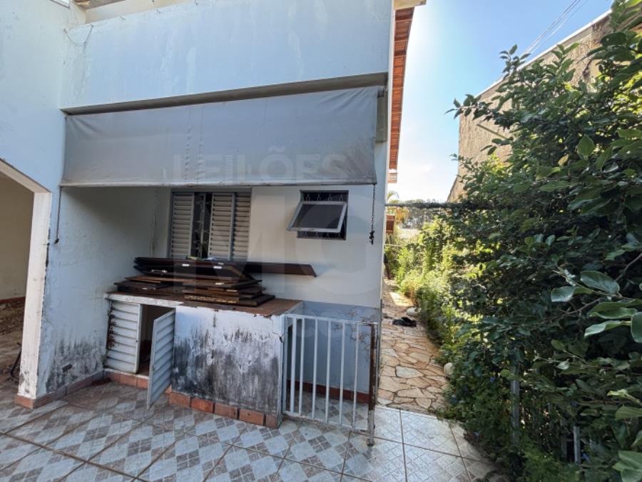 CAMPO GRANDE/MS - Prédio residencial com dois pavimentos em Vila Boa Vista. CREF11 (Conselho Reg. de Educação Física da 11ª Região), localizado em Campo Grande - MS, bairro Vila Boa Vista
