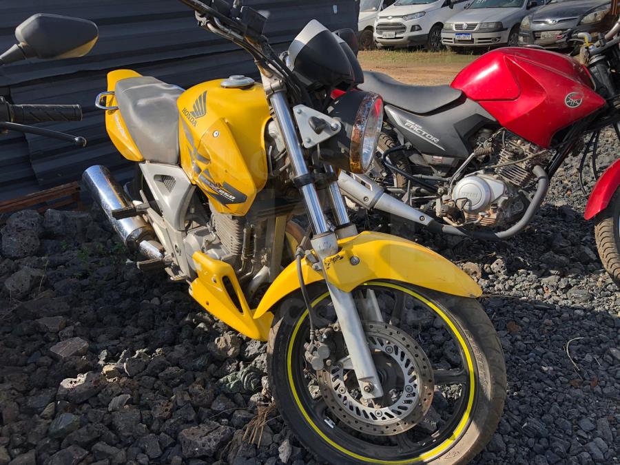 LOTE 009-HONDA/CBX 250 TWISTER ANO 2006/2007 JB26725 Motos em