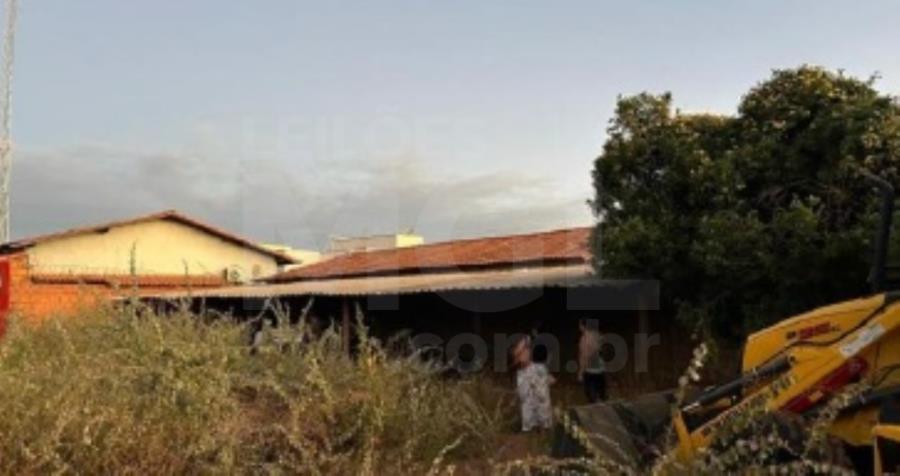 JANAÚBA/MG — Terreno com 910,88m² no Bairro Planalto EXTRAJUDICIAL DE IMÓVEIS, localizado em Janaúba - MG, bairro Planalto