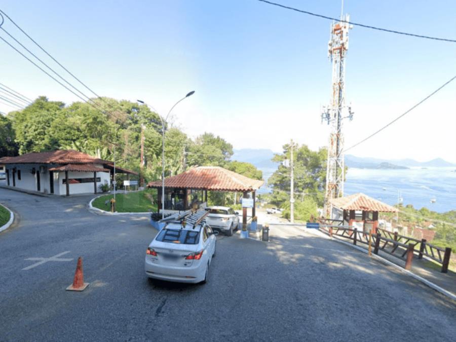 Imagem do imóvel ANGRA DOS REIS/RJ -  Casa com 6 suítes e garagem no Condomínio Portogalo. IMÓVEIS | RJ