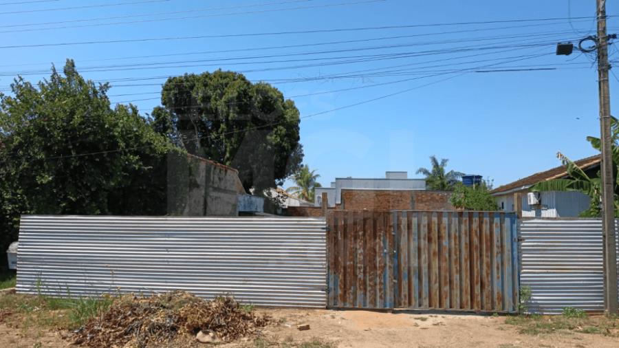 Imagem do imóvel CEREJEIRAS/RO - Terreno urbano com 447,70 m² no Setor B PREFEITURA MUNICIPAL DE CEREJEIRAS/RO