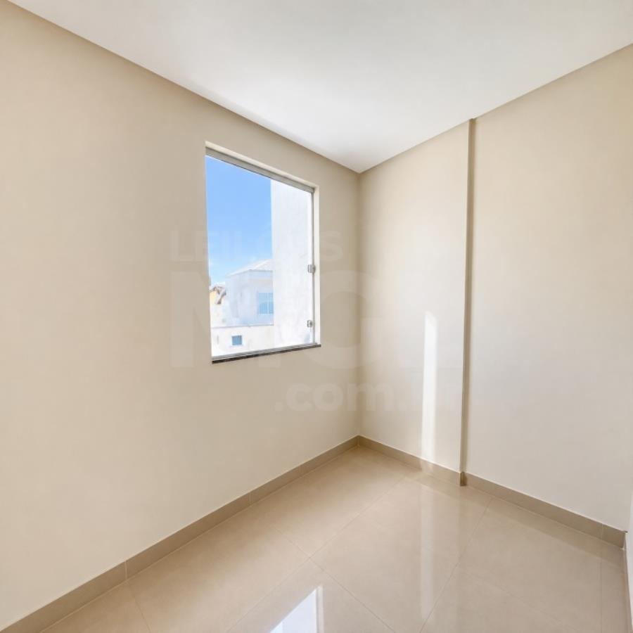 MONTES CLAROS/MG – Apartamento com 91,95 m², contendo 3 quartos/suíte e 2 vagas de garagem, situado no bairro Vila Mauricéia LEILÃO EXTRAJUDICIAL DE IMÓVEIS, localizado em Montes Claros - MG, bairro Vila Mauricéia