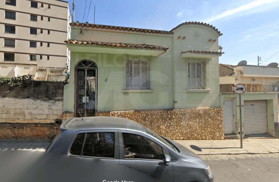 Imagem do imóvel CAMPO BELO/MG - [Fração ideal de 1/16 sobre] casa com 08 cômodos no Centro IMÓVEIS | MG