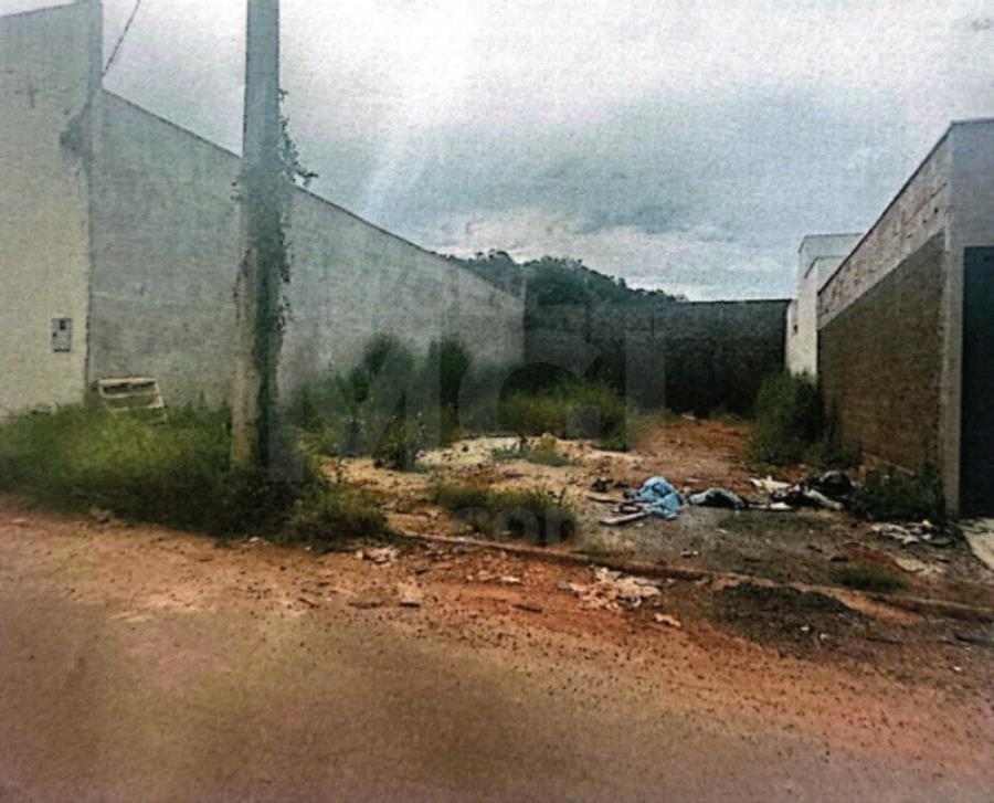 Imagem do imóvel VAZANTE/MG LOTE COM 300M2 NO BAIRRO JARDIM VITÓRIA LEILÃO EXTRAJUDICIAL DE IMÓVEIS