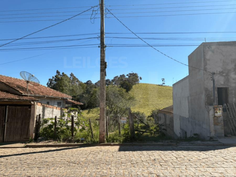 Imagem do imóvel PARAISÓPOLIS/MG – Um lote com 617,50m² no lugar denominado Barreiro, município de Consolação IMÓVEIS