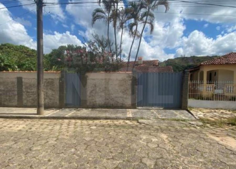 Imagem do imóvel LAMBARI/MG - Casa com 138,50m² e seu lote no Bairro Silvestrini. IMÓVEIS | MG
