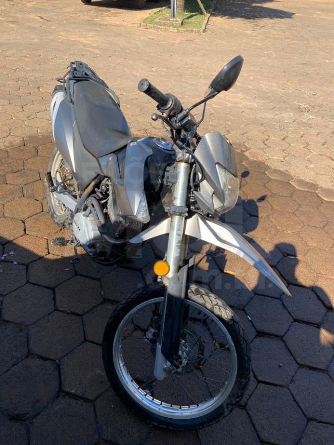 CÁSSIA/MG - MOTOCICLETA TRAXX/ JH250GY 5A Motos em leilão | MGL