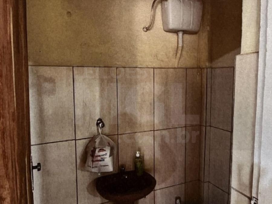 DONA EUZEBIA/MG - APARTAMENTO COM ÁREA CONSTRUÍDA DE 97M2 NO CENTRO LEILÃO EXTRAJUDICIAL DE IMÓVEIS, localizado em Dona Euzébia - MG, bairro Centro