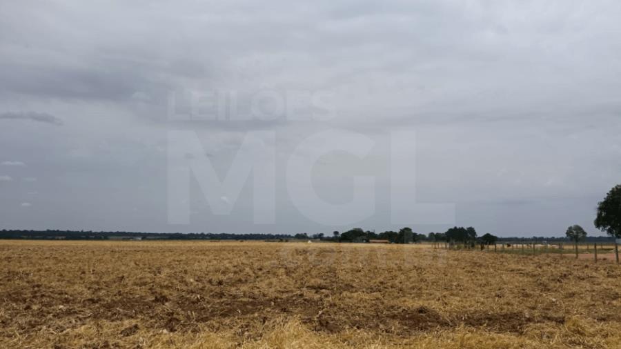 Imagem do imóvel CEREJEIRAS/RO - Terreno urbano com 4.500,00 m² no Setor Industrial 07 PREFEITURA MUNICIPAL DE CEREJEIRAS/RO