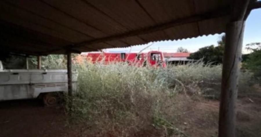 JANAÚBA/MG — Terreno com 910,88m² no Bairro Planalto EXTRAJUDICIAL DE IMÓVEIS, localizado em Janaúba - MG, bairro Planalto