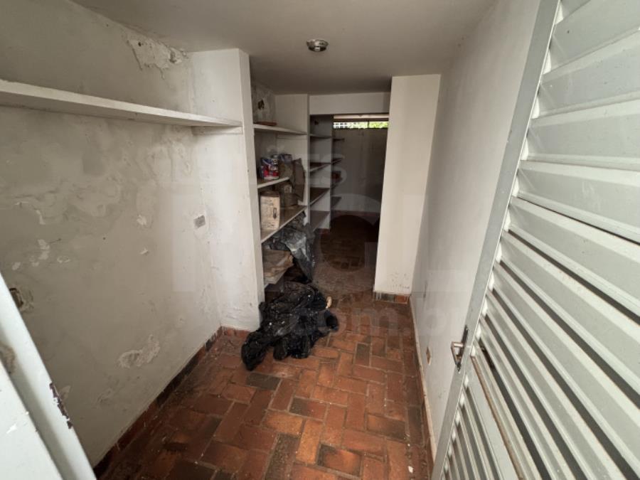 CAMPO GRANDE/MS - Prédio residencial com dois pavimentos em Vila Boa Vista. CREF11 (Conselho Reg. de Educação Física da 11ª Região), localizado em Campo Grande - MS, bairro Vila Boa Vista