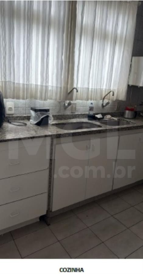 UBERLÂNDIA/MG- APARTAMENTO COM 2 VAGAS DE GARAGEM EXTRAJUDICIAL DE IMÓVEIS, localizado em Uberlândia - MG, bairro Centro