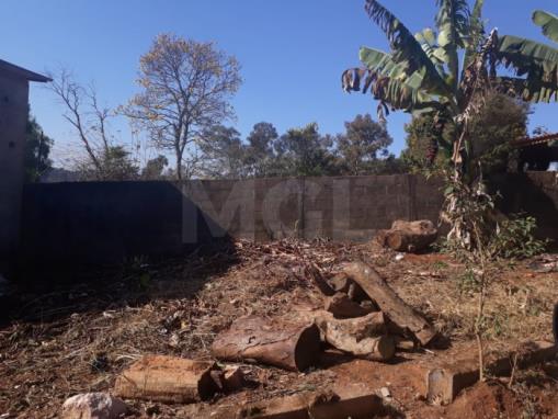 CAMBUÍ/MG — Terreno com 100,096m² no bairro Rio do Peixe