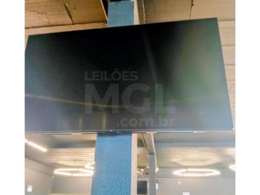 CURVELO/MG - Aparelho de televisão TCL 65 polegadas