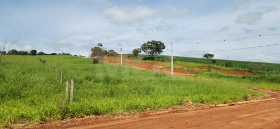 SÃO SEBASTIÃO DA BELA VISTA/MG LOTE SITUADO NA RUA 02 DO LOTEAMENTO VALE DO SOL COM ÁREA DE 1.000 M2