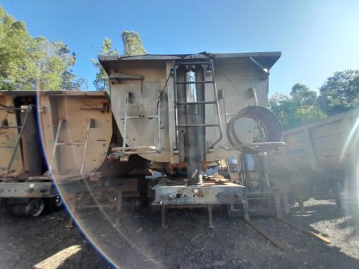 ITAÚNA MG - CARRETA CAÇAMBA ROSSETTI SRBA ST3.25 BASCULANTE 03 EIXOS